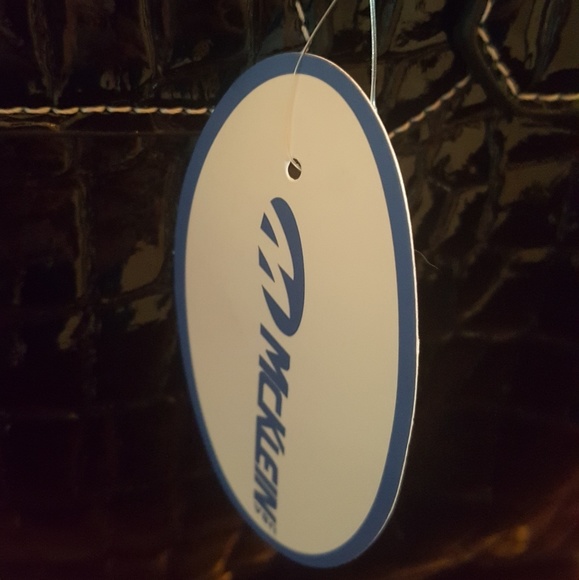 Mcklein Faux Patent Croco Laptop/Briefcase - Picture 5 of 8